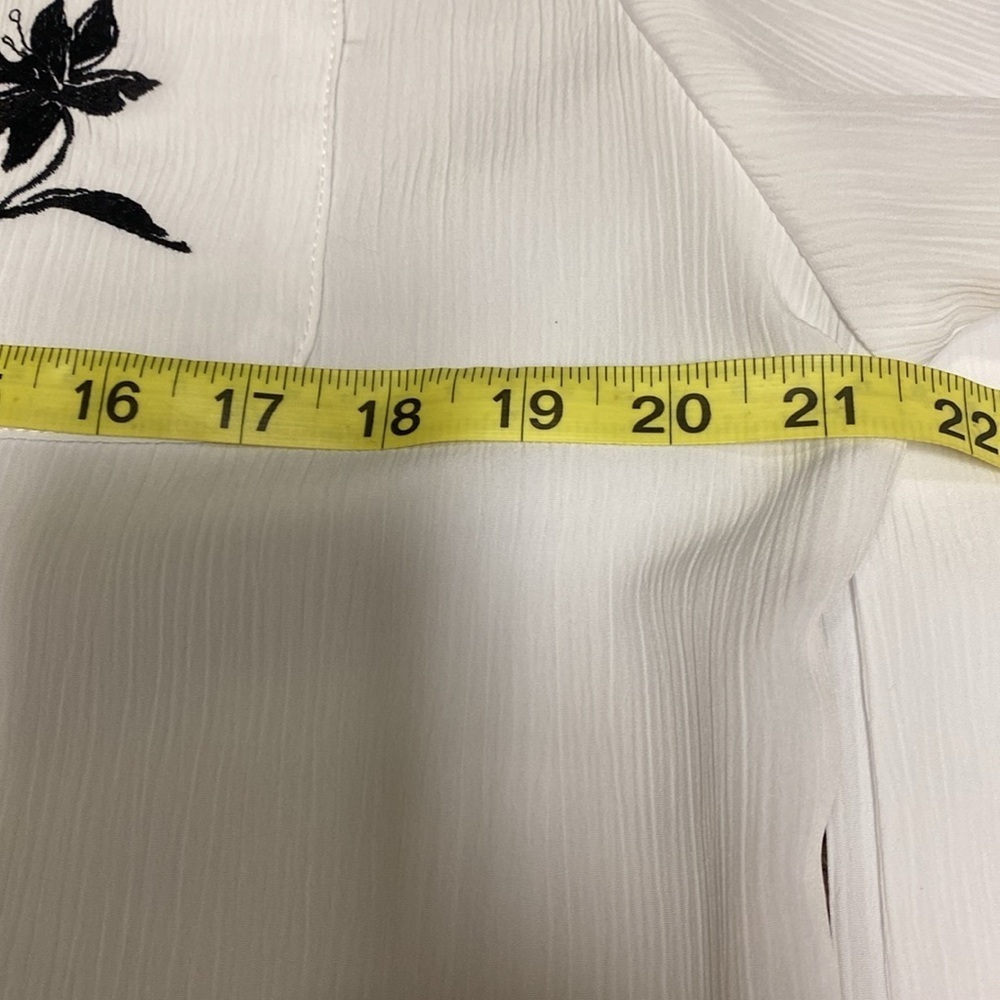 Vintage Y2K White Button-Up Pant / Shirt Set with Black Floral Design - Picture 14 of 16